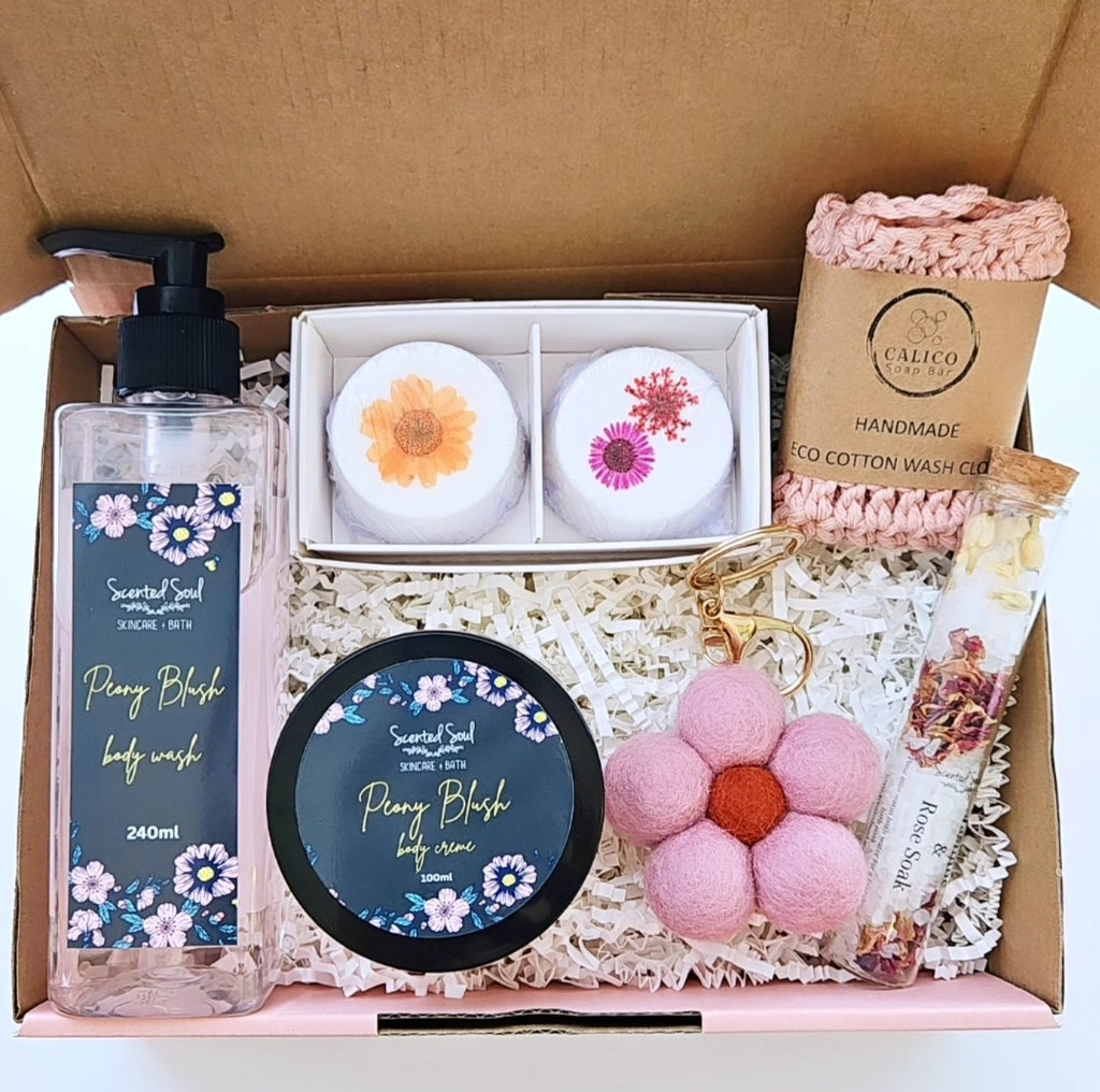 Mother's day pamper gift box